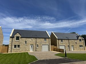 Front external- click for photo gallery